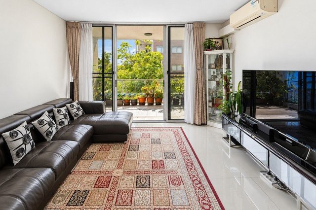 53/2A Brown  Street, NSW 2131