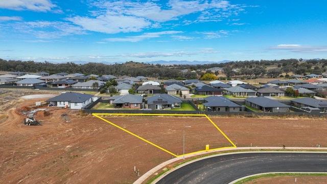 Lot 110/Stage 5 The Meadows Estate, Evesham Circuit, NSW 2340