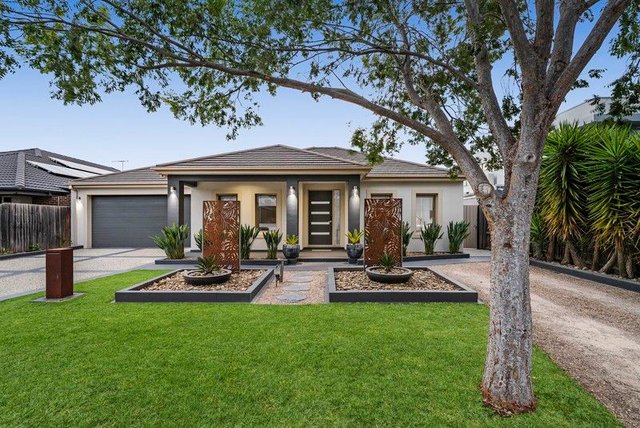 8 Beaufort Parade, VIC 3037