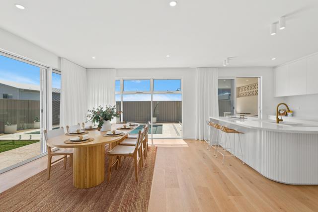 10 Seaside Avenue, NSW 2529