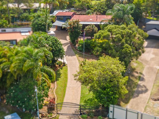 12 Nowra Court, QLD 4212