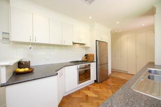 Kitchen (2010-12-21)
