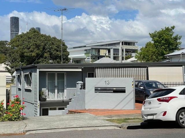 2/13 Princess Street, QLD 4064