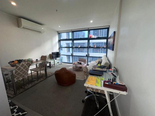 1204/557 Lt Lonsdale  Street, VIC 3000