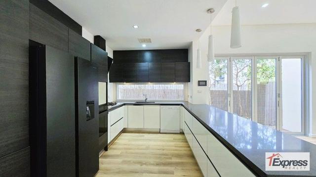 42a Wallis Parade, NSW 2026