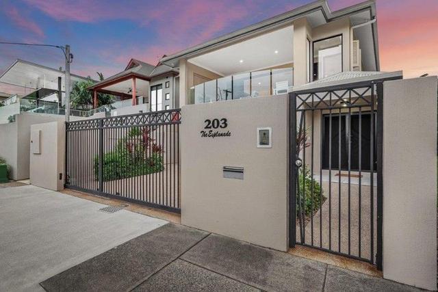 203 Esplanade, QLD 4870