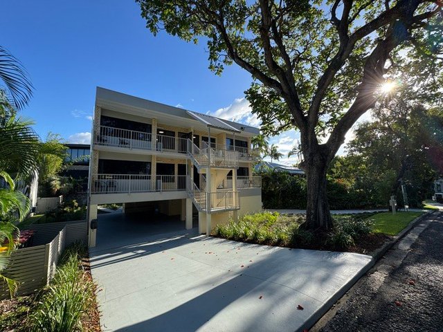 4/12 Dyne Street, QLD 4059