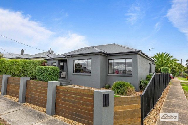 11 Lowe Street, VIC 3377