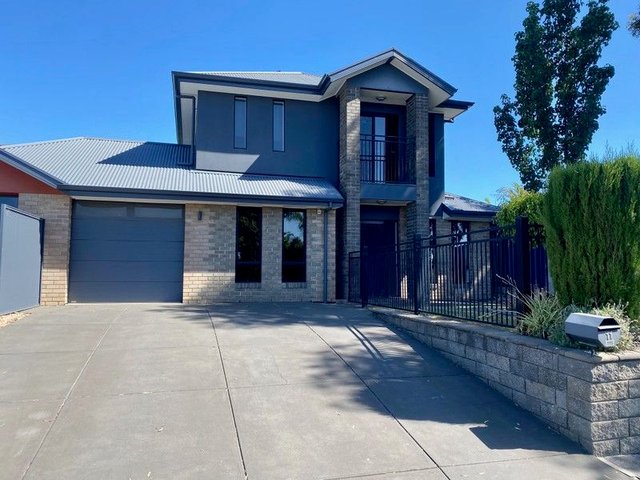 11 Cabernet Avenue, SA 5127