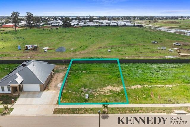 33 Clydesdale Loop, VIC 3730