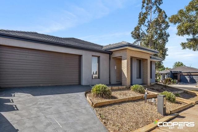 2 Jade Crescent, VIC 3338