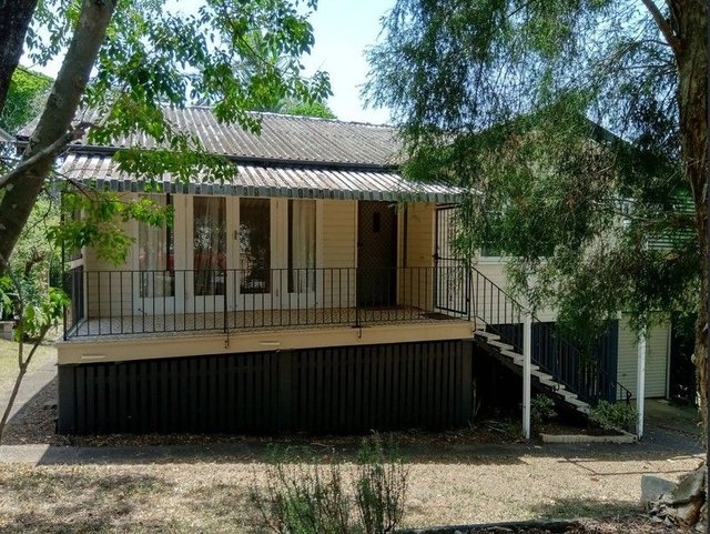 39 Orford Street, QLD 4121