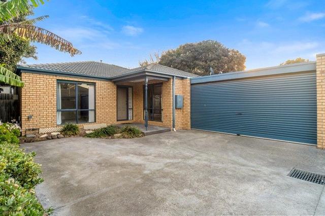 2/2 Hood Street., VIC 3199