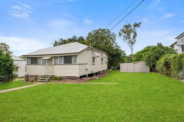 37 N Station Rd, QLD 4304