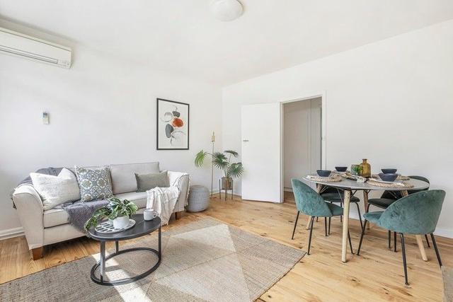 4/4 Osborne Avenue, VIC 3146