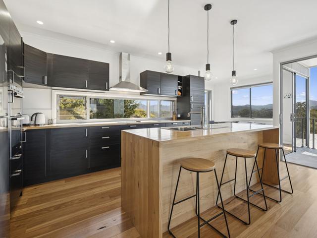 12 Royal Poinciana Way, NSW 2450