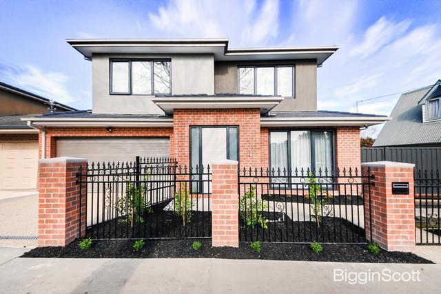 18 Glen Road, VIC 3150