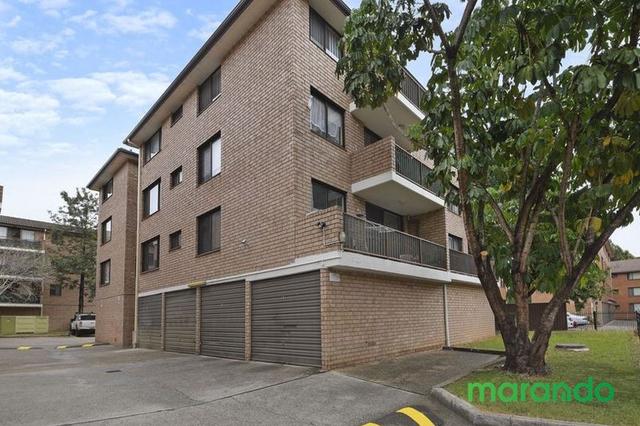 2/77 Memorial Avenue, NSW 2170