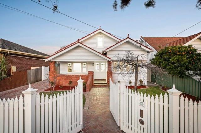 10 Huntington Grove, VIC 3058