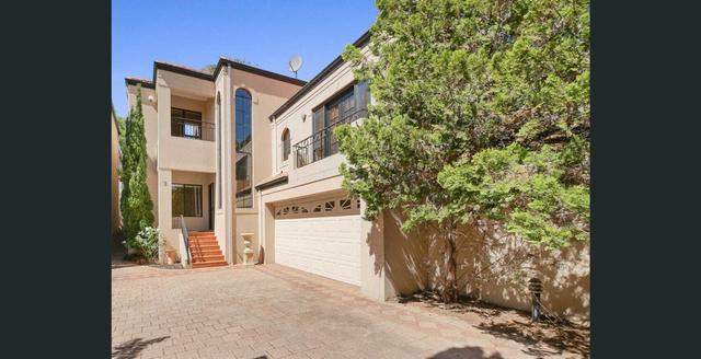 2/9 Tweeddale Road, WA 6153