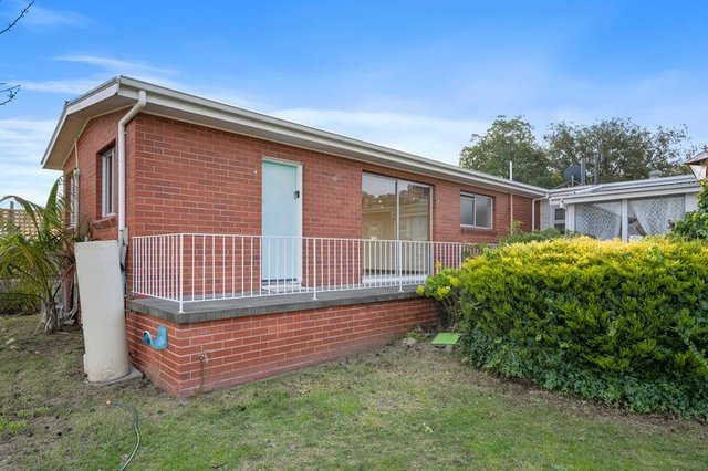 2/21 Dossiter Street, TAS 7018