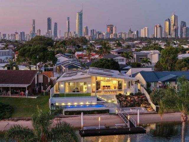 14 Alma Street, QLD 4218