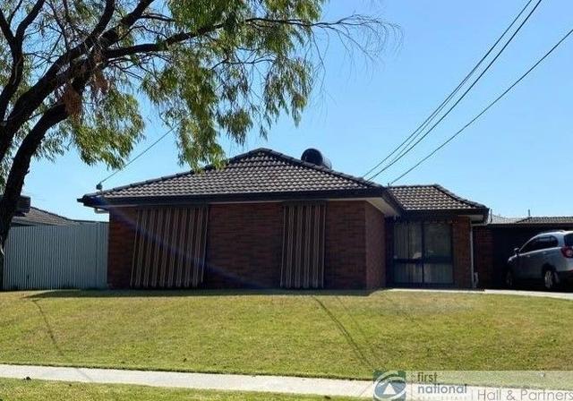 2 Silk Court, VIC 3175