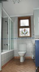 Bathroom (2005-05-23)