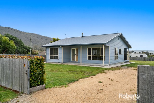 7 Champ Street, TAS 7215