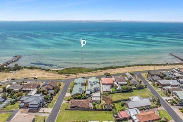 3 Caravel Avenue, VIC 3222