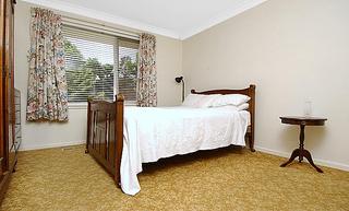 Bed 1