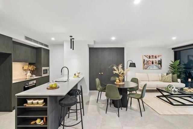 2117/100 Duporth Avenue, QLD 4558