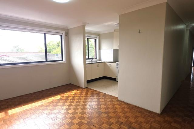 9/102 Leylands Parade, NSW 2192