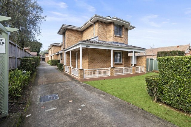 2/204 Croydon Avenue, NSW 2133