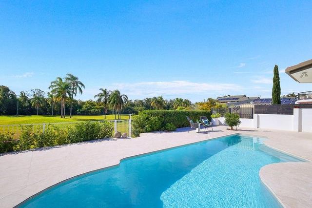 32 Meadowlake Drive, QLD 4211