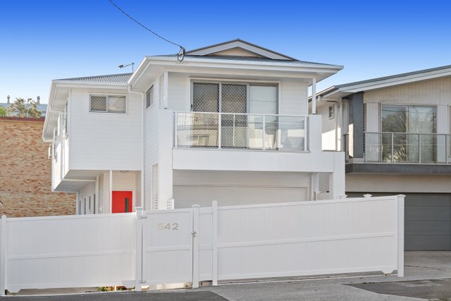 542 Sandgate Road, QLD 4011