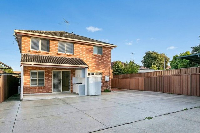 4 Hoskins Avenue, NSW 2200