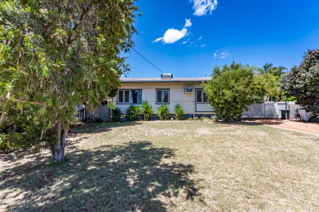 48 Felicia Street, WA 6530