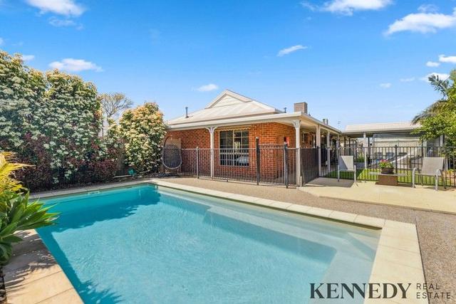 2 Paul Court, VIC 3730