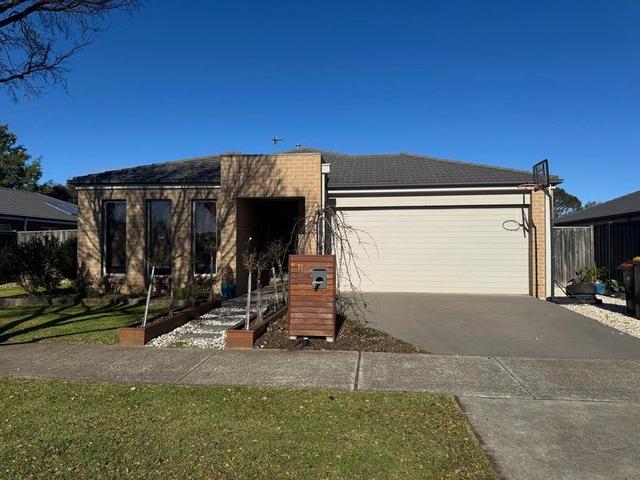 11 Ruthberg Dve, VIC 3850