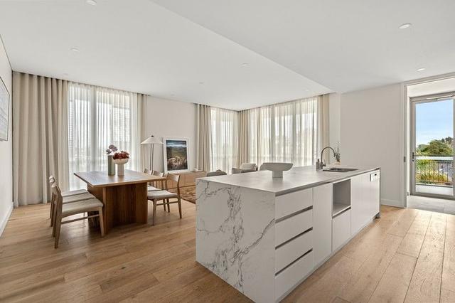 303/95A Waratah Avenue, WA 6009