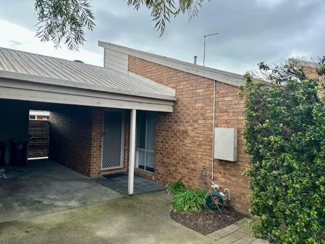 1/15 Conway Court, VIC 3844