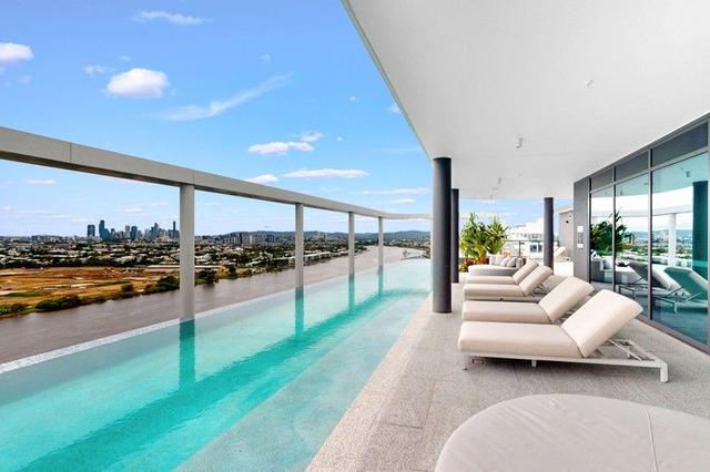 31505/15 Wharf Street, QLD 4007