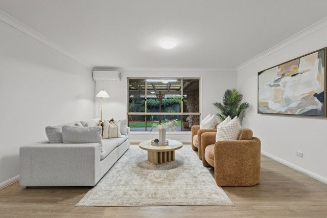 8 Silverdell Crescent, QLD 4115