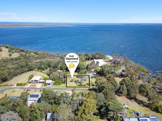 5a & 5b Gloria Avenue, VIC 3904