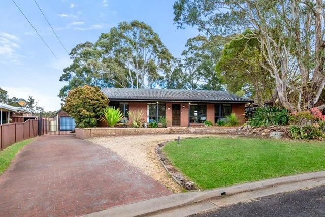 17 Stuart Place, NSW 2573
