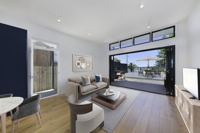 2/33 Fletcher Street, NSW 2026