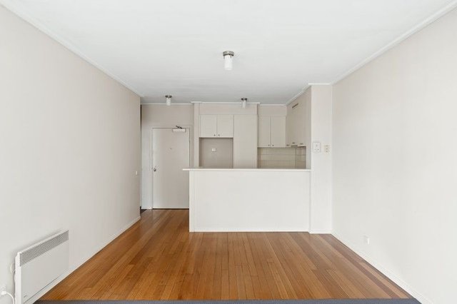 8/2 Seisman Place, VIC 3207