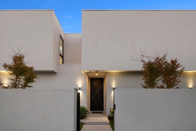 21 Warrigal Road, VIC 3194