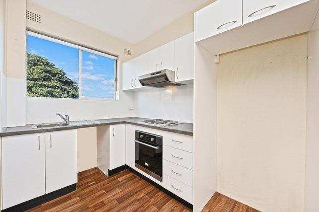 14/5 Phillip Street, NSW 2196
